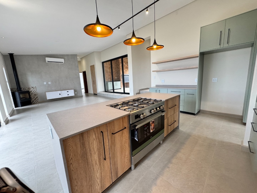 To Let 3 Bedroom Property for Rent in Helderzicht Eco Estate North West